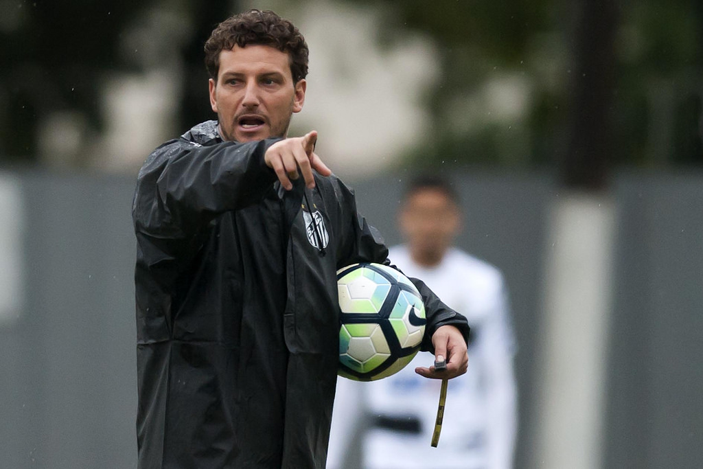Guarani: após Marcelo Fernandes e executivo, Bugre fecha com Elano e preparador ex-Santos