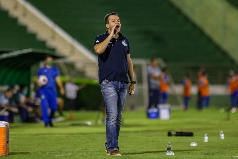 Daniel Paulista admite erro de estratégia em derrota do Guarani: ‘Nosso time foi dominado’