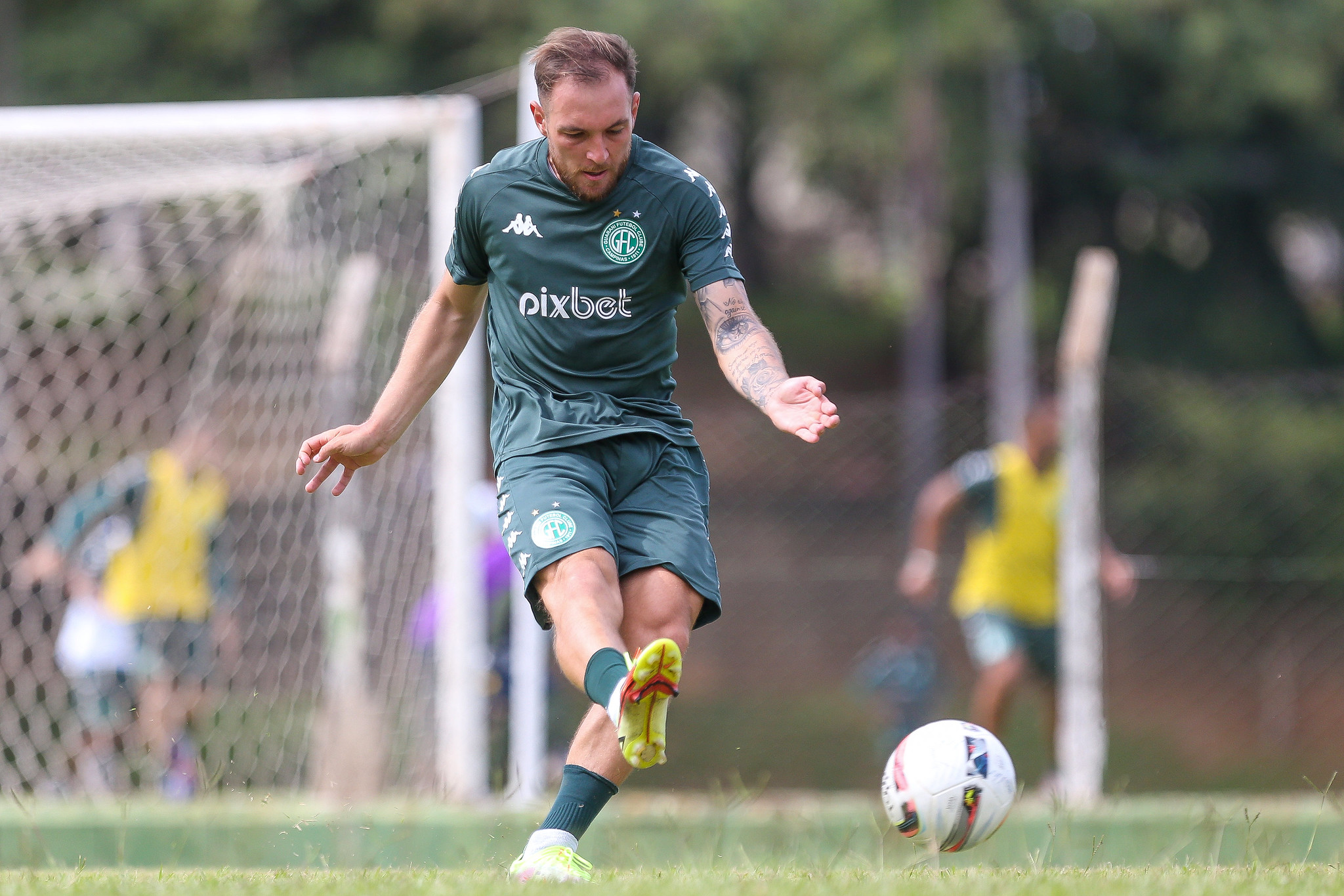 ‘Na Série B não pode faltar luta’, diz novo atacante do Guarani