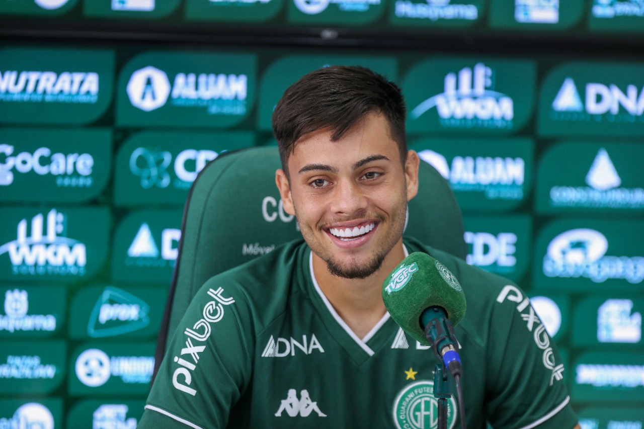 Leandro Vilela traça objetivo com a camisa do Guarani: ‘Quero jogar uma Série A aqui’