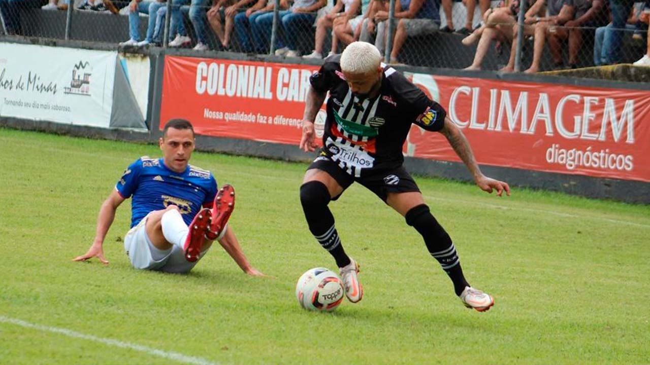 Ponte Preta encaminha acerto com dois jogadores do Athletic