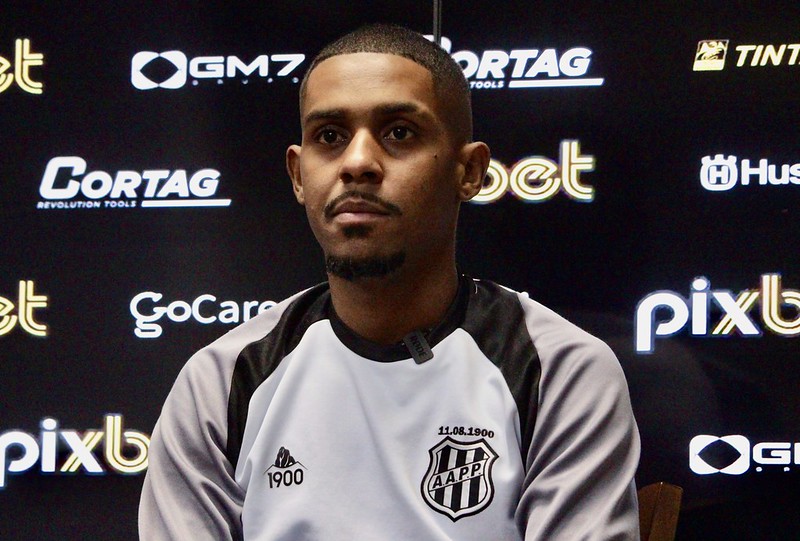 Ramon Carvalho, da Ponte Preta, passará por cirurgia na coxa direita