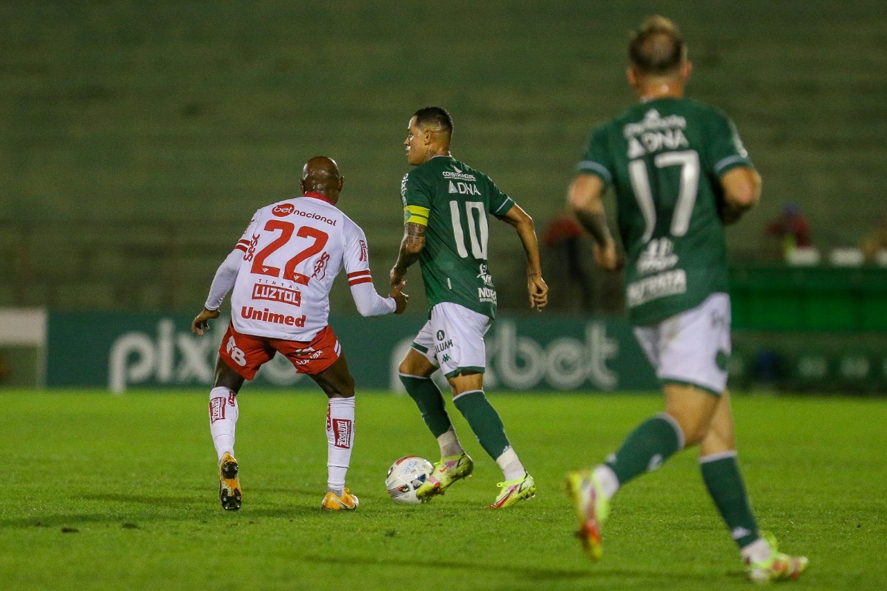 Guarani sofre o empate nos acréscimos e perde chance de deixar a zona de rebaixamento