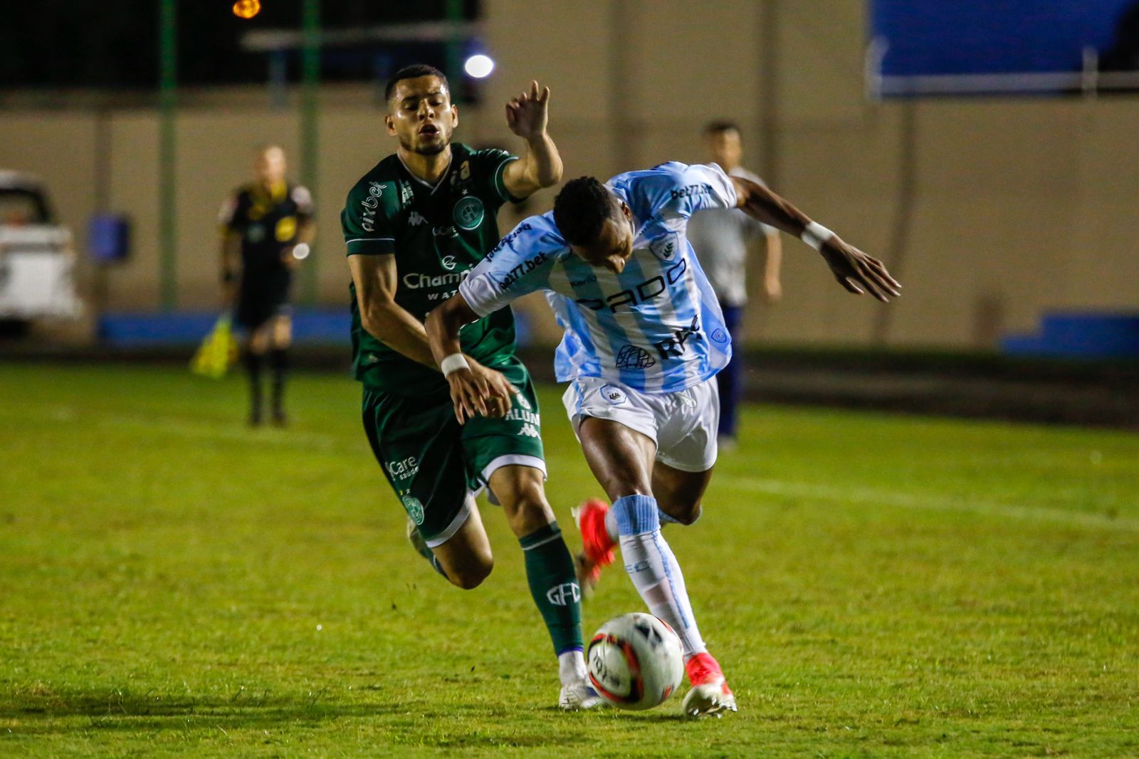 Londrina vence e mantém Guarani na zona de rebaixamento