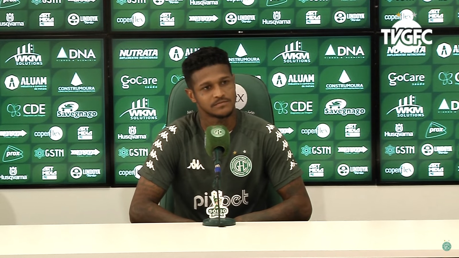 Nascimento da filha, gol no último jogo e busca por arrancada: a entrevista coletiva de Rodrigo Andrade