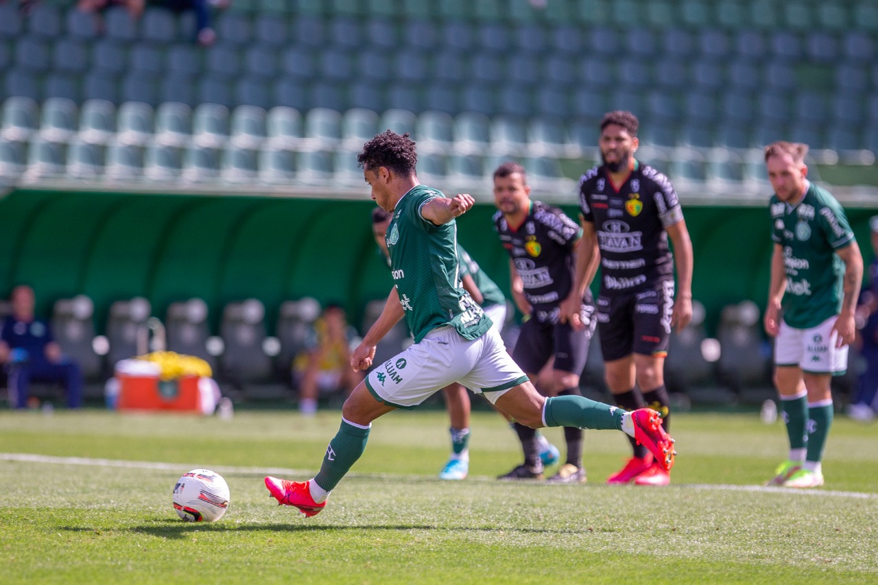 Guarani abre segundo turno com empate contra o Brusque no Brinco