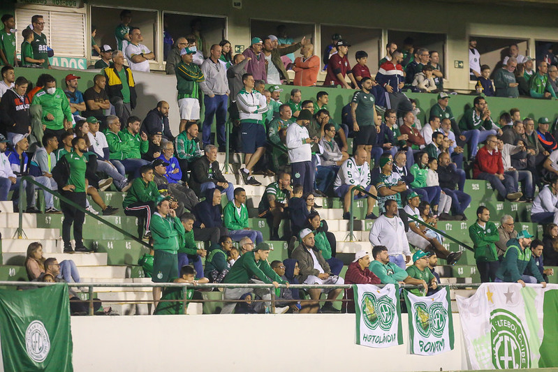 Com preços entre R$ 20 e R$ 100, Guarani inicia venda de ingressos para o duelo com o Cruzeiro