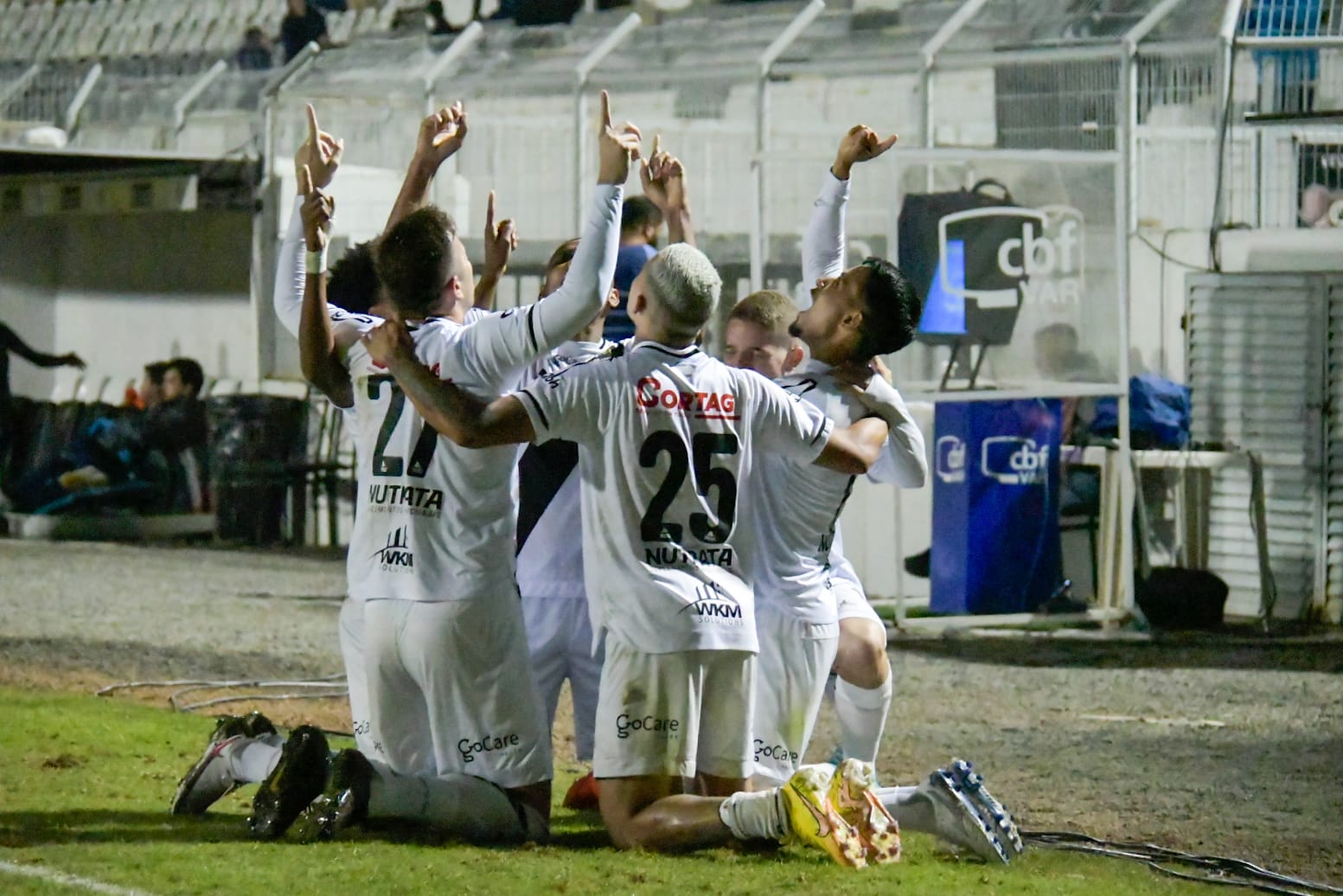 Ponte Preta 2×0 Bahia: quebra de tabu e a milésima vitória no Majestoso