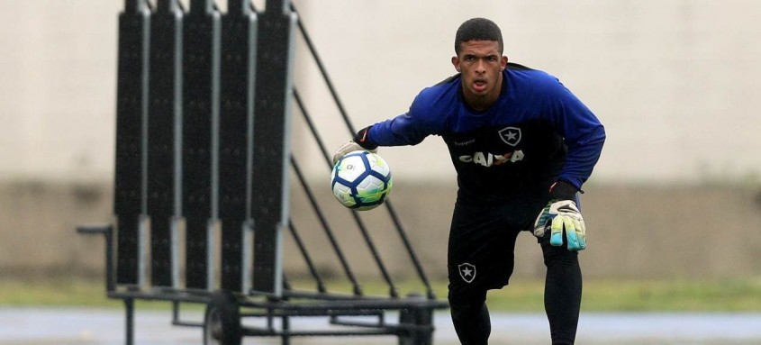 Saída de Rafael Martins, troca de preparador e chegada de Loureiro: as mudanças no gol do Guarani