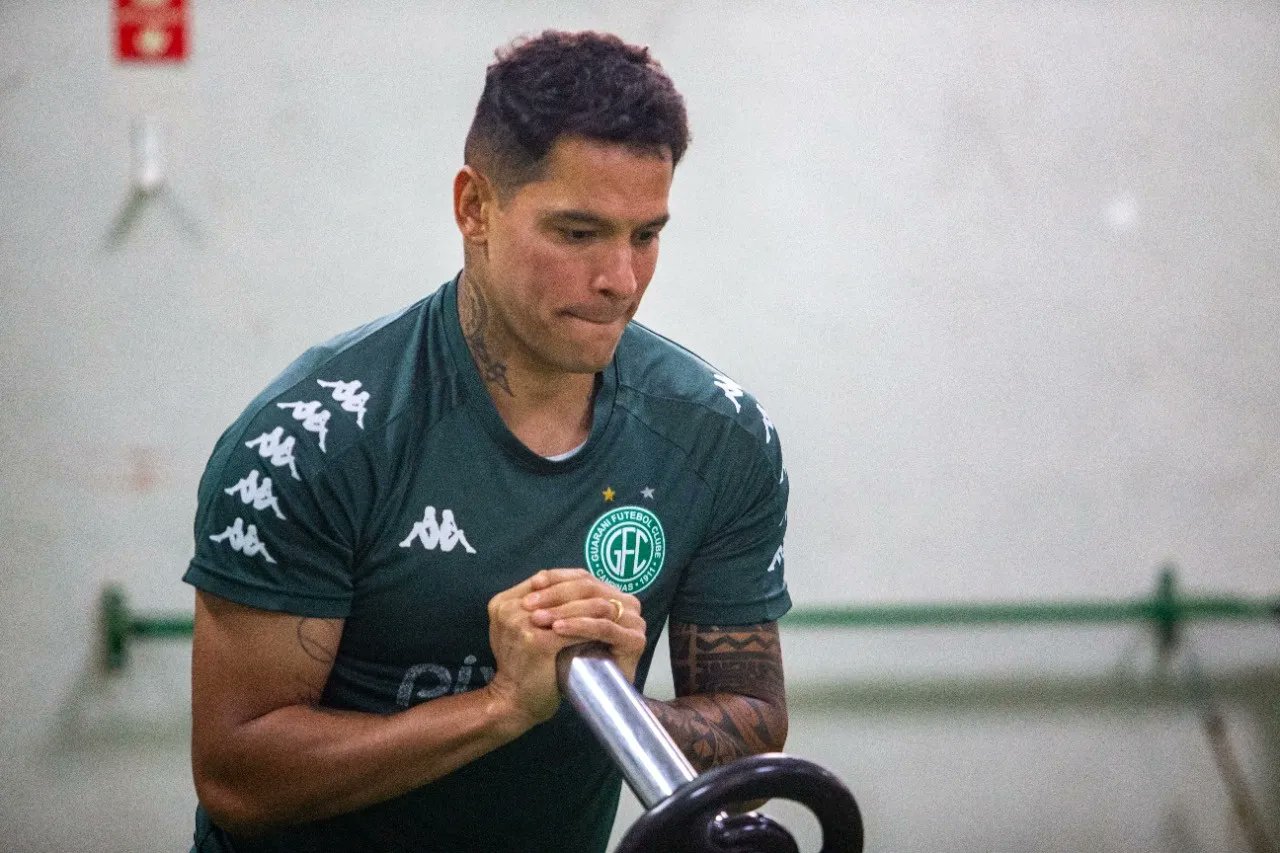 Antes dúvida, Giovanni Augusto se diz pronto para enfrentar o Cruzeiro: ‘Me sinto 100%’