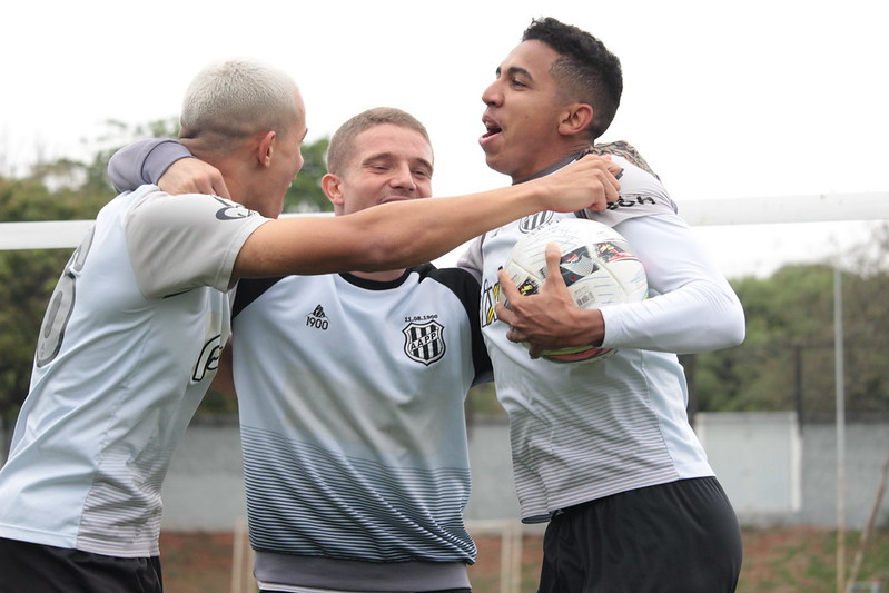 Duelo entre Ponte Preta e Londrina vai reunir duas grandes campanhas do segundo turno da Série B