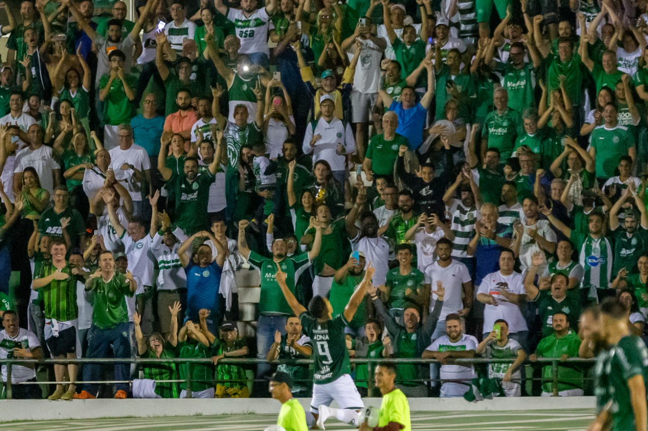 Com apenas 10 jogos, Yuri Tanque iguala marca de Lucão do Break e se firma como principal arma do Guarani