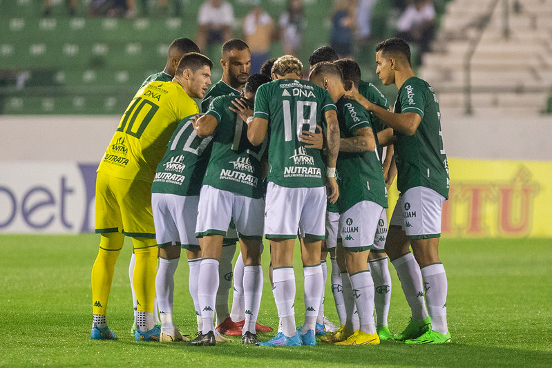 Guarani perde trio por suspensão e vai rodar o elenco na reta final da Série B