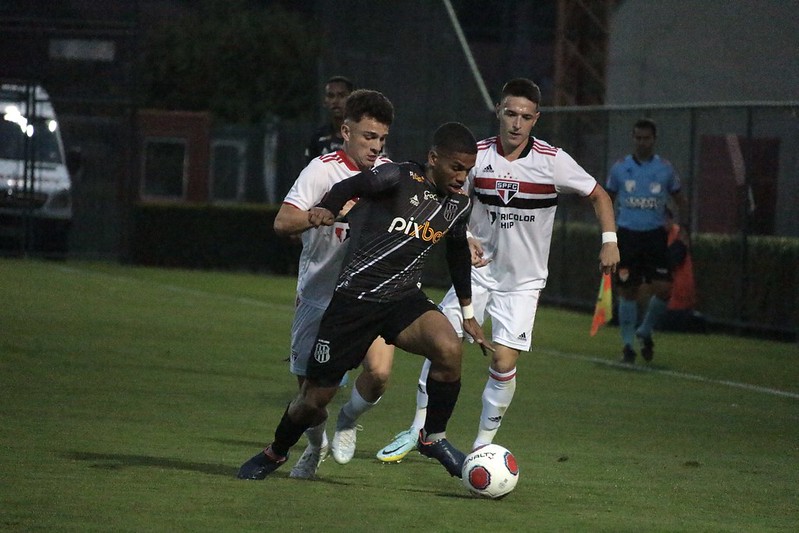 Ponte Preta perde para o São Paulo e fica em desvantagem no Paulistão sub-20