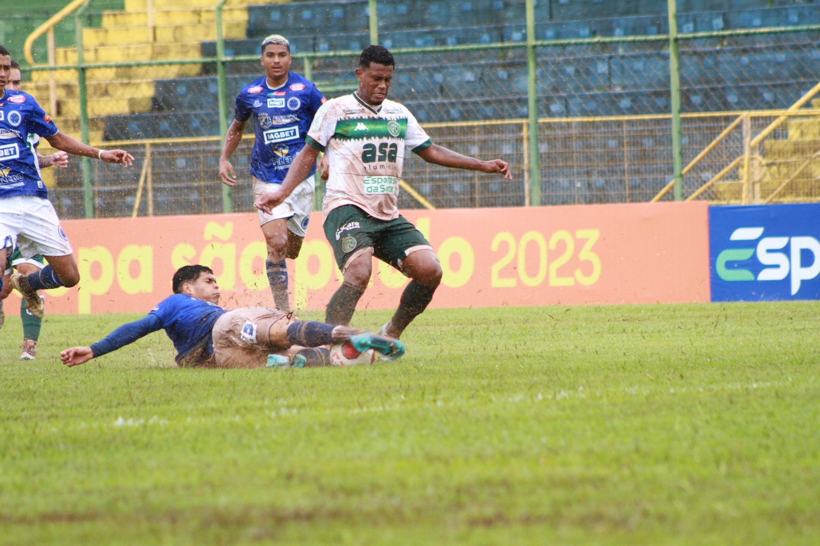 Guarani 0x0 Cruzeiro-AL: empate sem gols garante Bugre na próxima fase