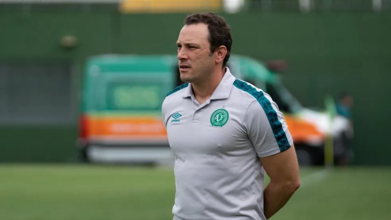 Guarani: Bruno Pivetti acerta com nova diretoria e assume equipe na Série B