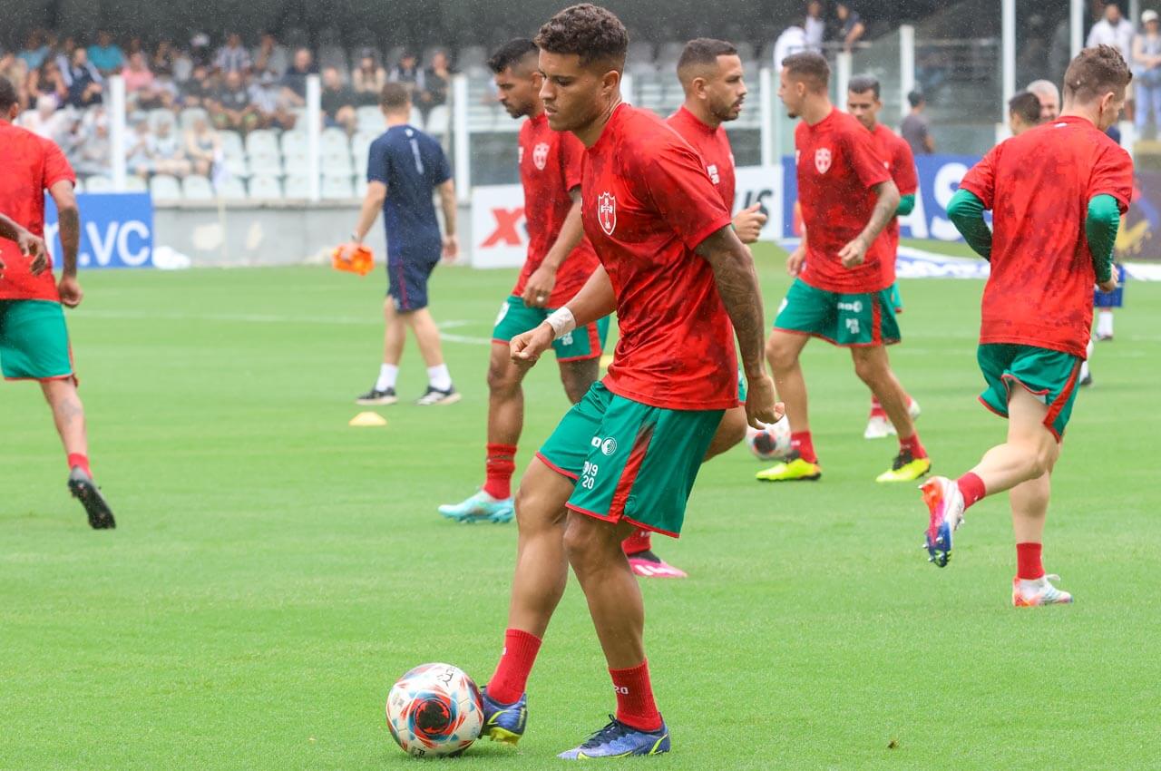 Guarani: diretoria encaminha primeiro reforço para a Série B