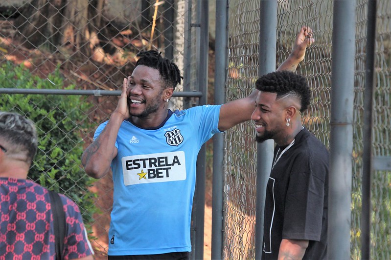 Ponte Preta: último treino antes da final tem volta de zagueiro, visita ilustre e expectativa por revanche