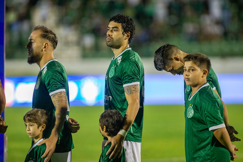 Guarani: Pivetti perde volante por suspensão e espera exames de Bruno Mendes