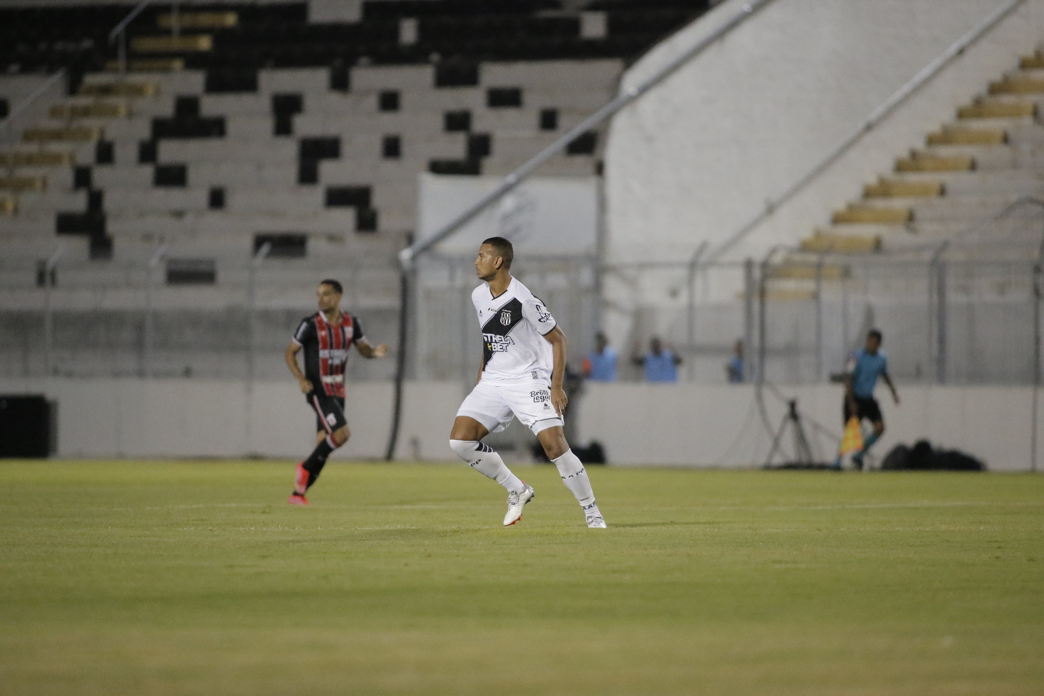 Ponte Preta: Mateus Silva comemora retorno com vitória e quer sequência na Série B