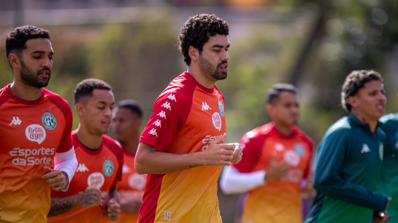 Dérbi 205: Bruno Mendes e Alan Santos voltam aos treinamentos no Guarani