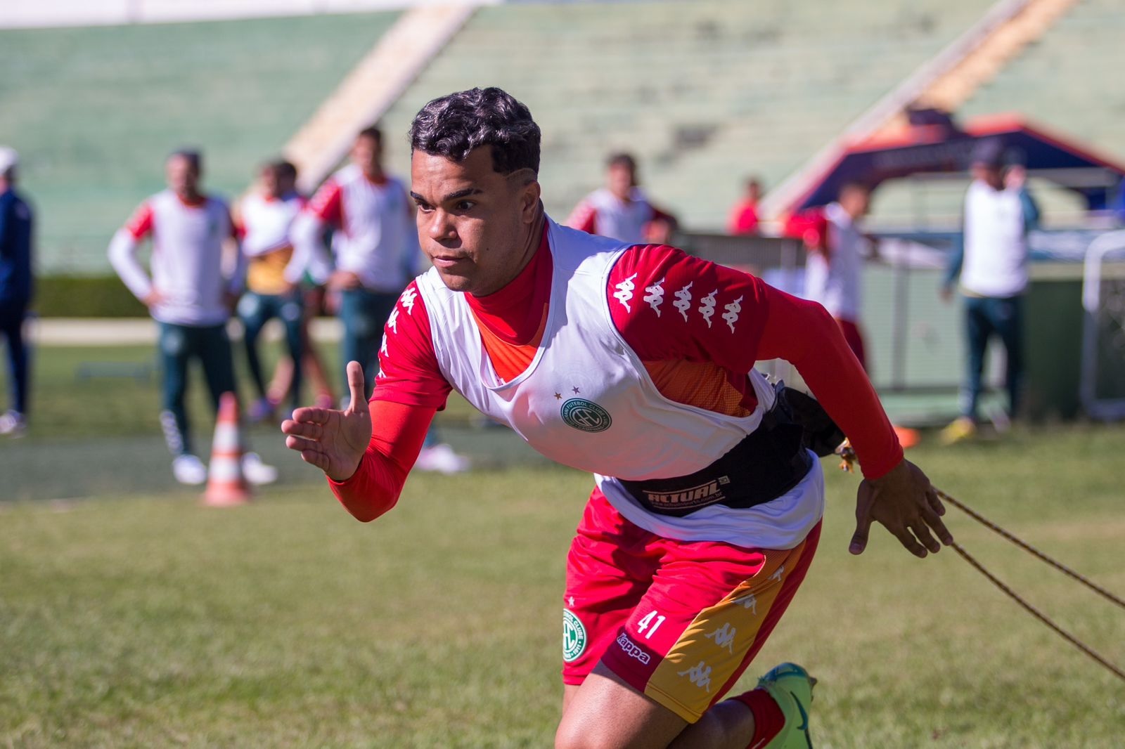 Guarani: com Porfírio de saída, diretoria cancela empréstimo e mantém Eliel no elenco