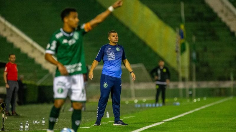 Guarani: Louzer iguala maior sequência sem vitórias na Série B