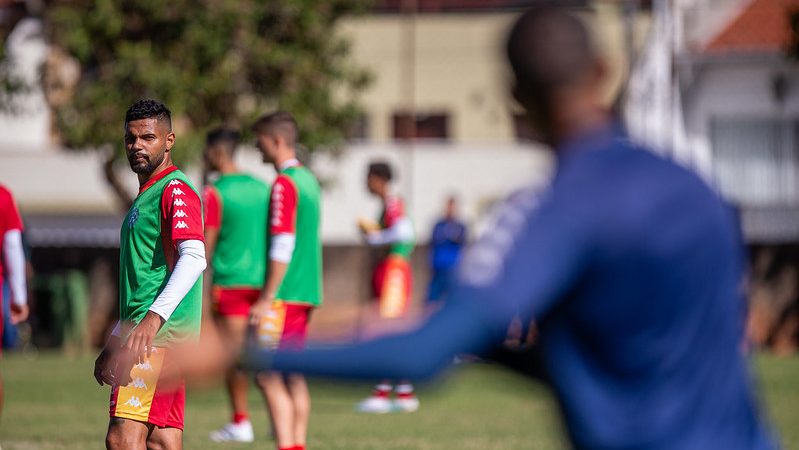 Guarani: empréstimo de lateral é encerrado e diretoria avalia opções para reposição