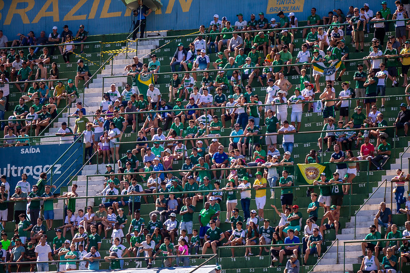 Guarani: Louzer convoca torcida do Bugre para “final” contra o Ceará; diretoria faz promoção