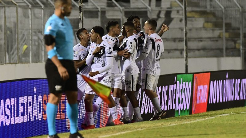 Ponte Preta 1×0 Novorizontino: Baya volta a brilhar e Macaca se afasta do Z-4