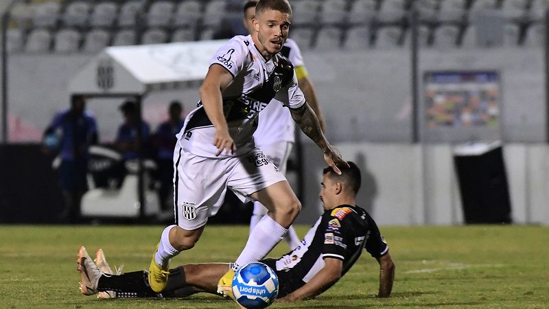 Ponte Preta: quais clubes estão interessados em Léo Naldi? Entenda a situação