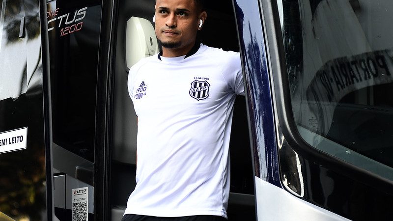 Ponte Preta: investigado por assédio, Everton deixa o clube