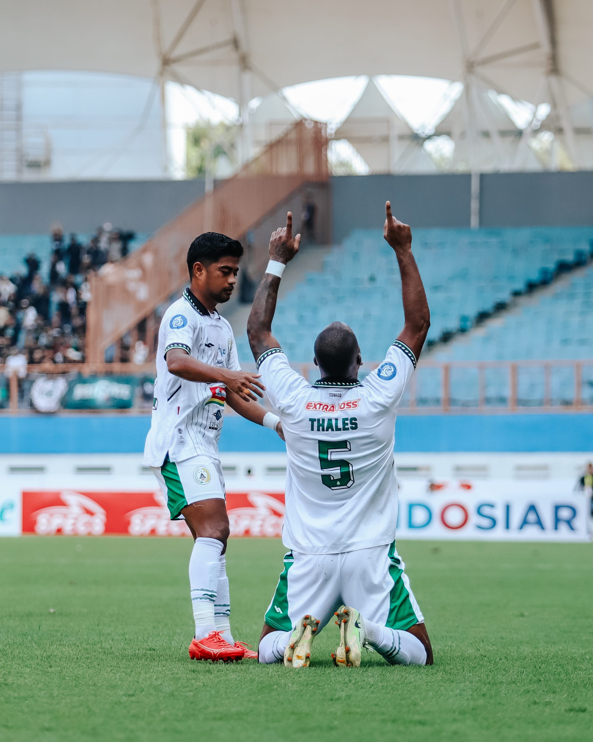 Por onde anda? Ex-zagueiro do Bugre marca primeiro gol no exterior