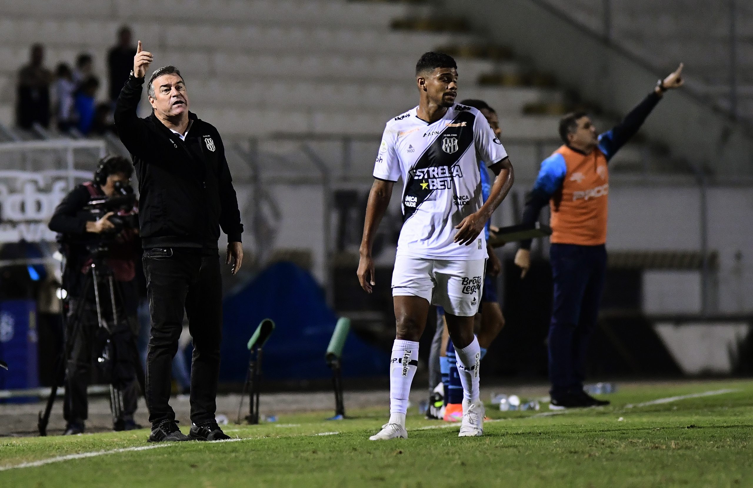 Ponte Preta: Tigrão alerta para partida “sem inspiração” do ataque, mas elogia defesa