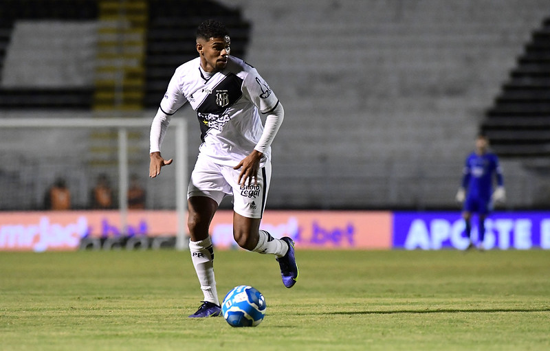 Ponte Preta: Luiz Felipe recebe terceiro amarelo e desfalca Macaca contra o Mirassol