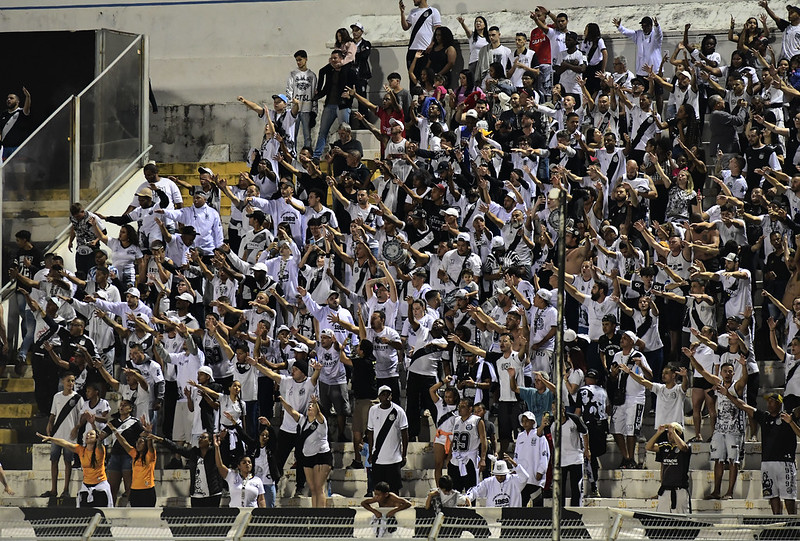 Ponte Preta: diretoria faz promoção e Caíque França convoca torcida contra o Mirassol