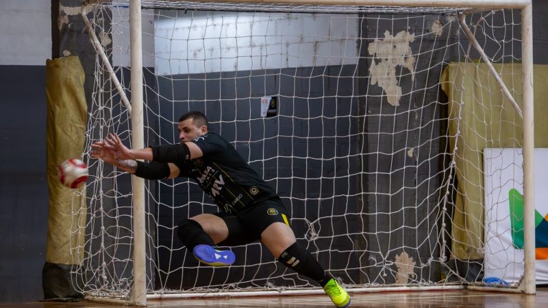 Futsal: goleiro celebra retorno ao Pulo após dois meses fora