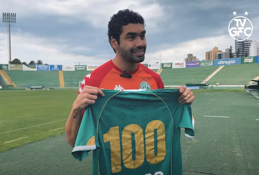 Guarani: após completar 100 jogos, Bruno Mendes volta ao passado e recorda do início no clube