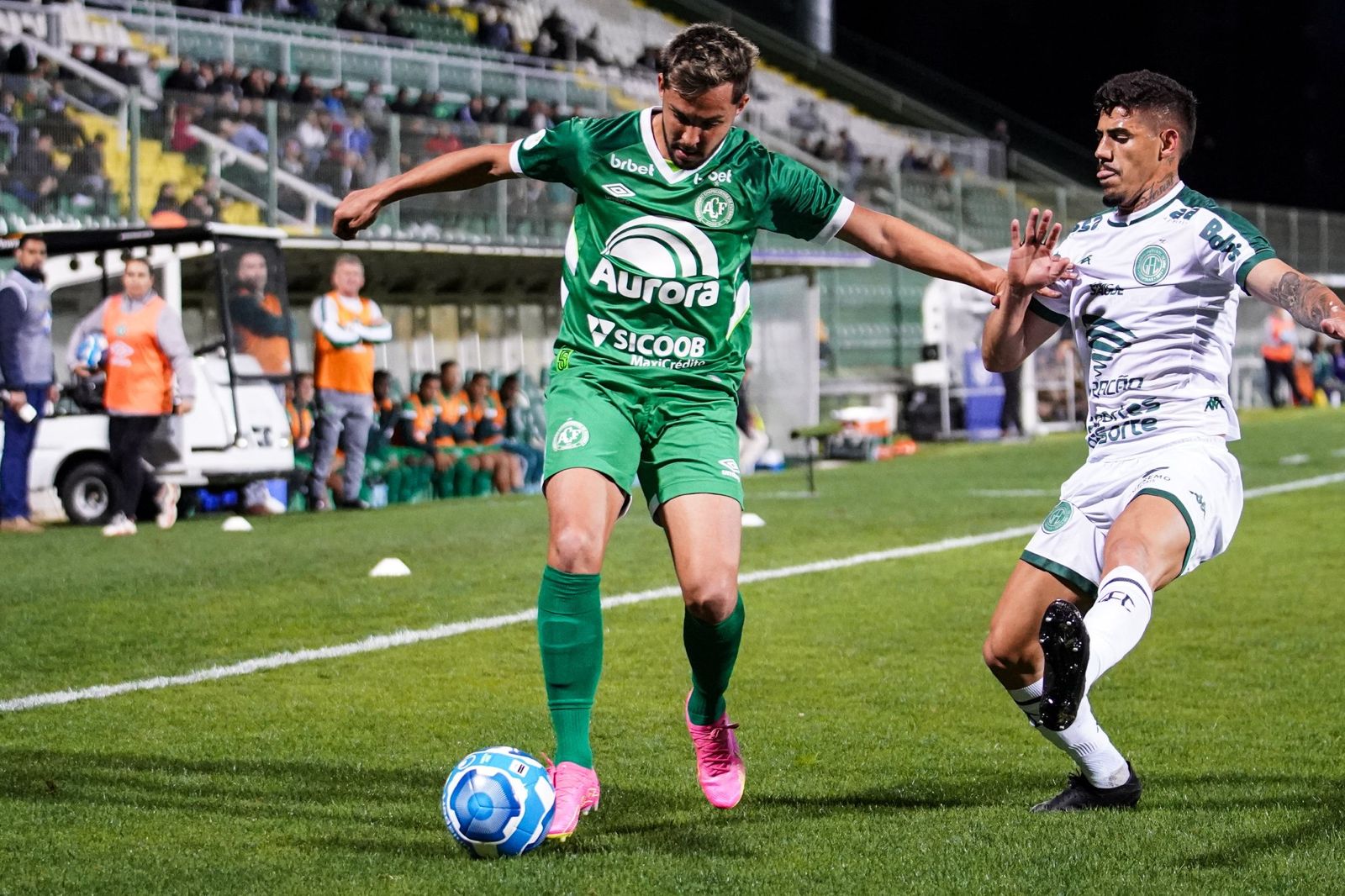 Chapecoense 0x1 Guarani: João Victor confirma boa fase e coloca Bugre no G4