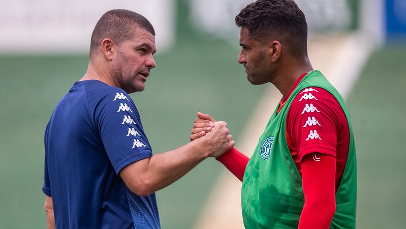 Guarani: sequência contra adversários da parte de cima pode encaminhar acesso do Bugre