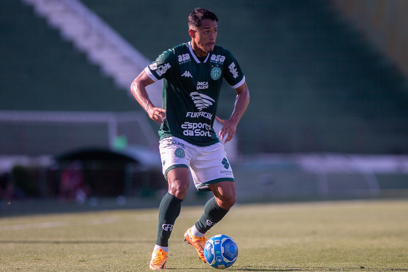 Guarani: Louzer conta com volta de dupla titular, mas perde volante contra o CRB