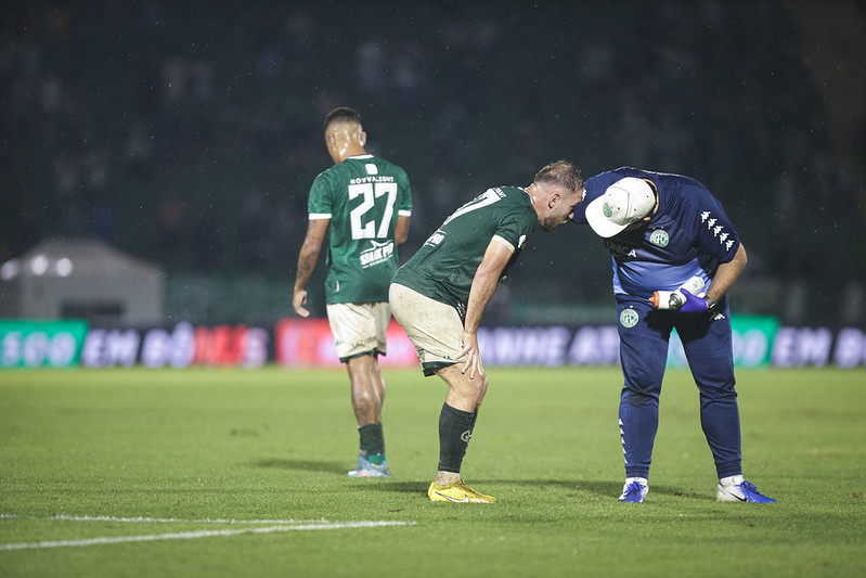 Guarani: Bruno José faz tratamento intensivo para jogar no domingo