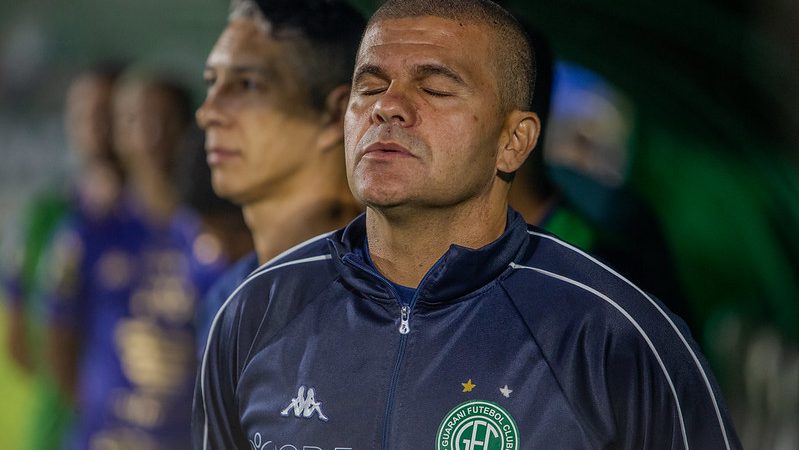 Guarani: Louzer classifica desempenho como “lamentável” após empate em Londrina