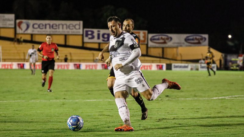 Ponte Preta: Sanches admite que clube passa por momento difícil, mas promete luta