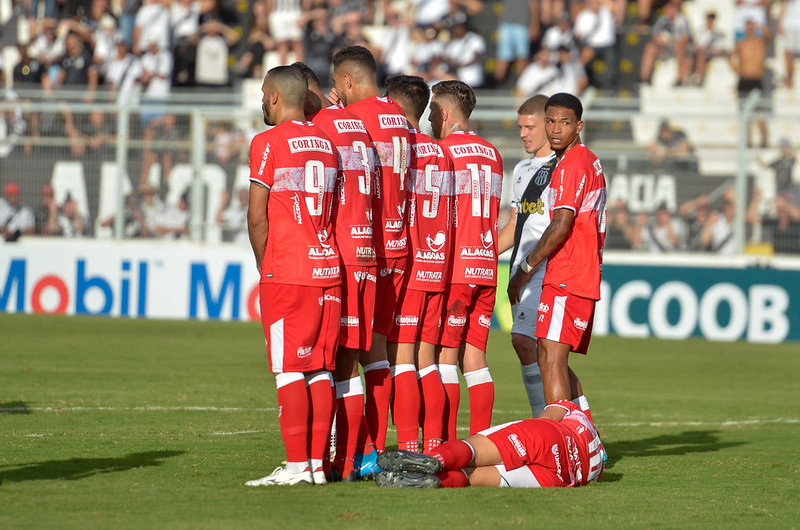 Ponte Preta: retrospecto positivo contra o CRB é aliado em luta contra rebaixamento