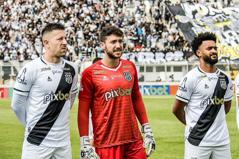 Ponte Preta: com propostas na mesa, trio de capitães tem permanência improvável