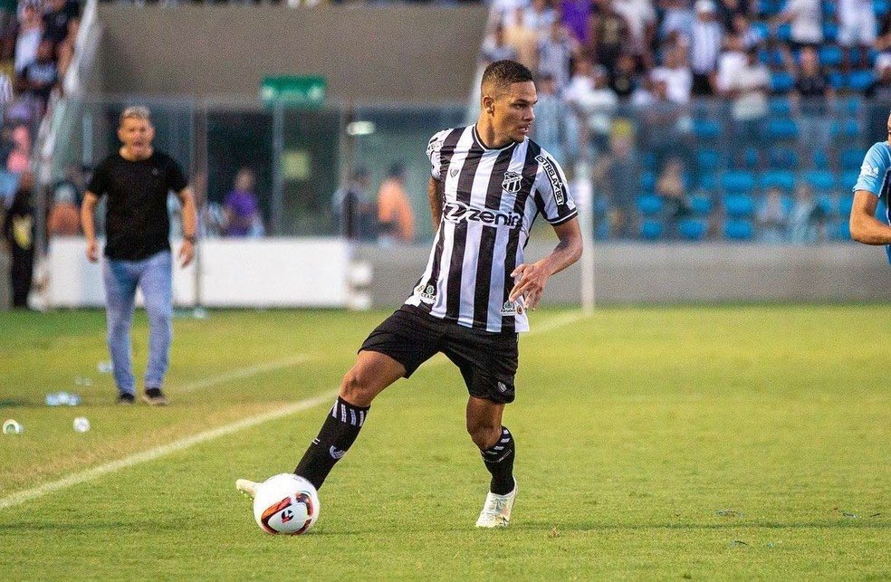 Ponte Preta: negociação com Alex Silva não avança e Macaca encaminha acerto com outro lateral