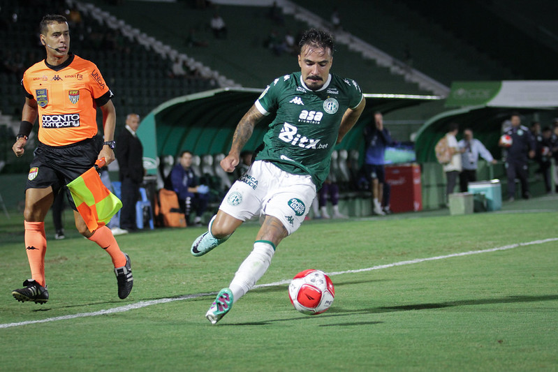 Guarani: Heitor ou Diogo Mateus? Louzer projeta lateral contra o Santos