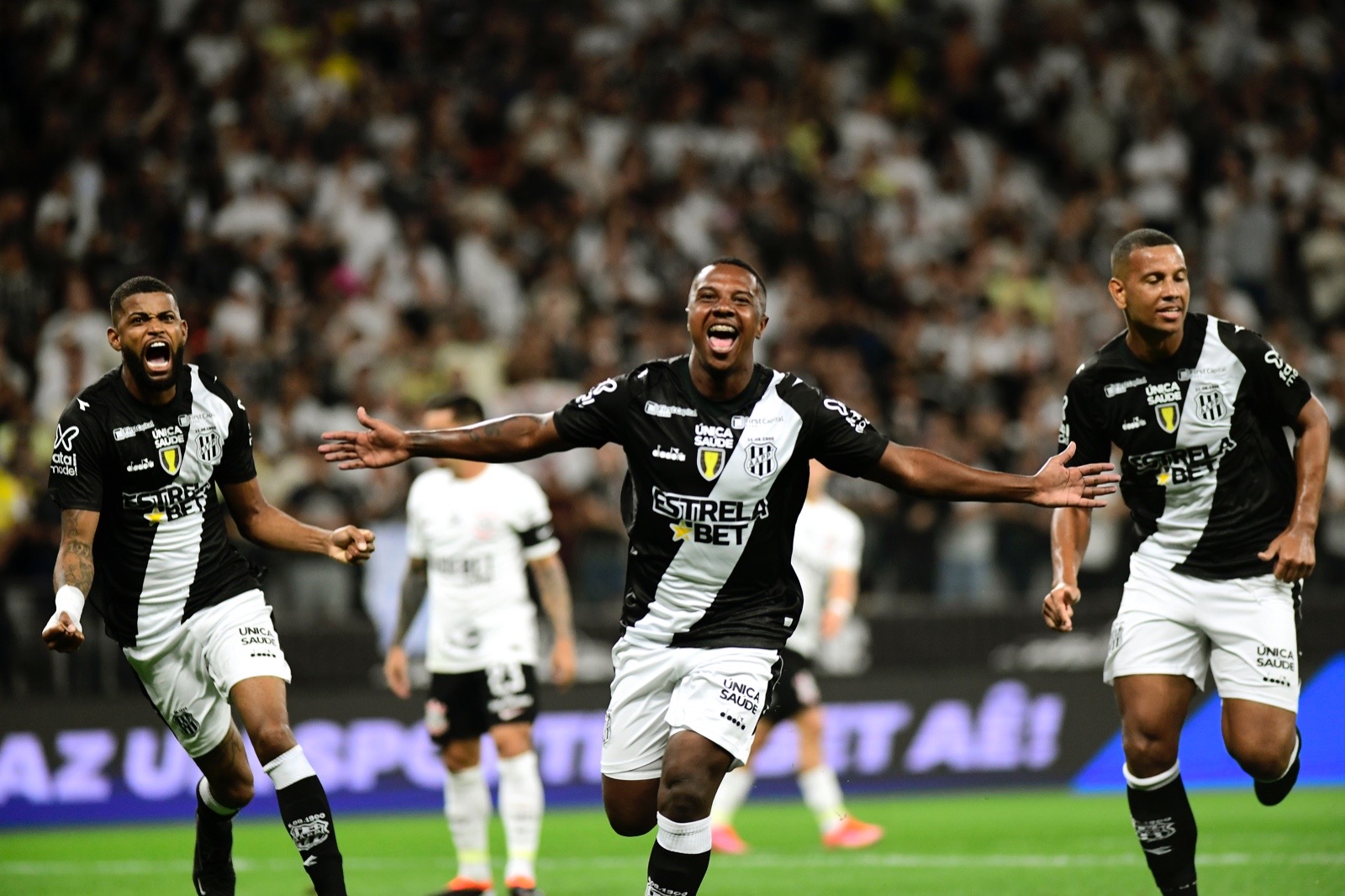 Corinthians 0x1 Ponte Preta: Macaca quebra tabu em Itaquera e volta ao G2