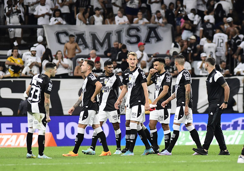 Ponte Preta: vaga na Copa do Brasil alimenta busca por classificação no Paulista